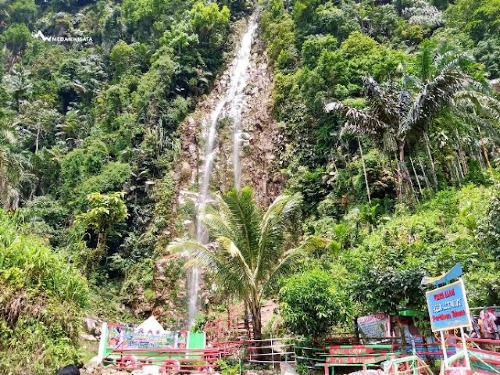 Gambar Air Terjun Aek Limut